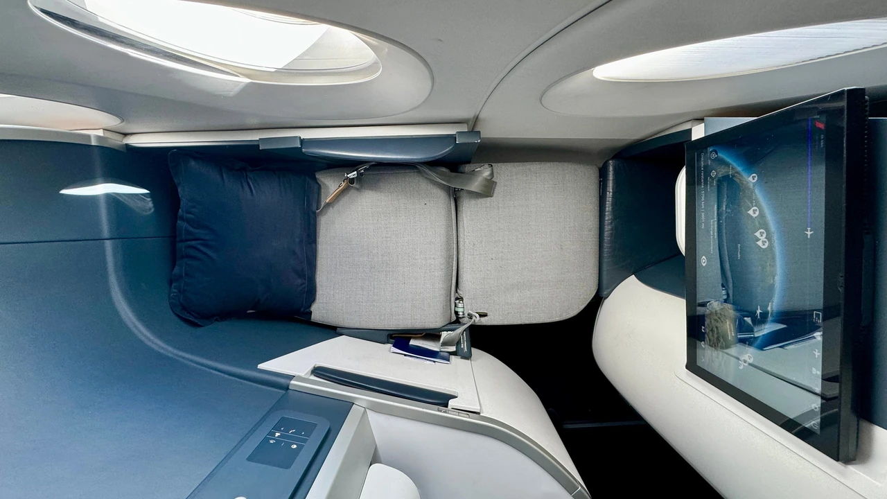 Air France business class seat in fully lie-flat mode
