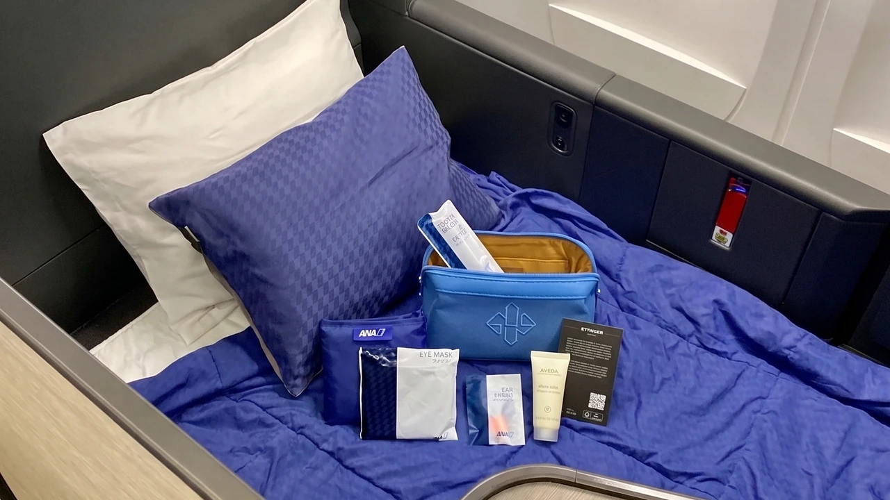 ANA Business Class premium in-flight amenities and details