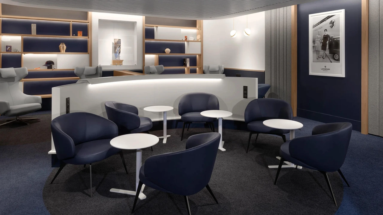 Air France Salon Lounge at Paris Charles de Gaulle Terminal 2E