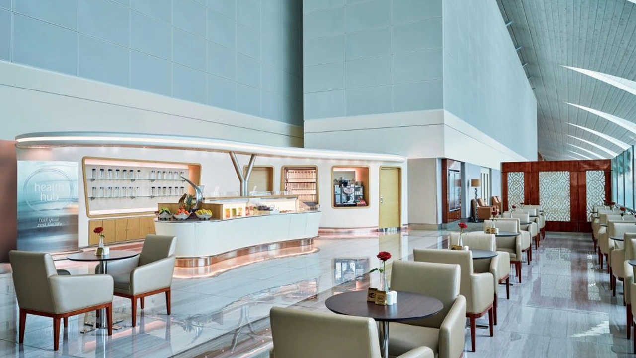 Emirates premium airport lounge and business traveler amenities